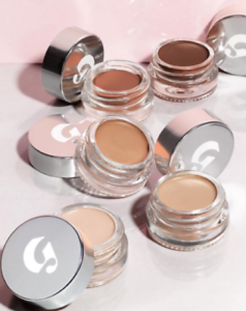 Kem che khuyết điểm Glossier