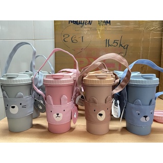 Ly nhựa + túi Moshi Thái