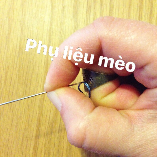 Đế kim khâu tránh đâm tay