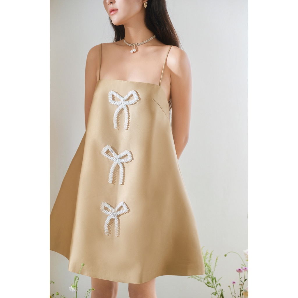 Đầm 2 dây đính nơ đá SUNNY DRESS