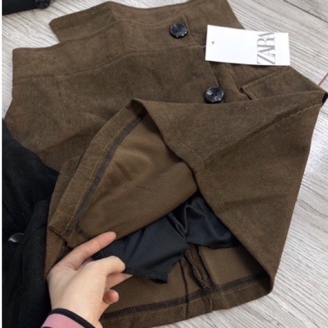 Chân váy nhung tăm mềm mịn/ Chân váy ngắn dáng chữ A cạp cao vạt lệch chất liệu nhung tăm | BigBuy360 - bigbuy360.vn