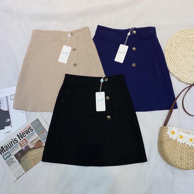 Chân váy A chéo cúc dành cho nữ | BigBuy360 - bigbuy360.vn