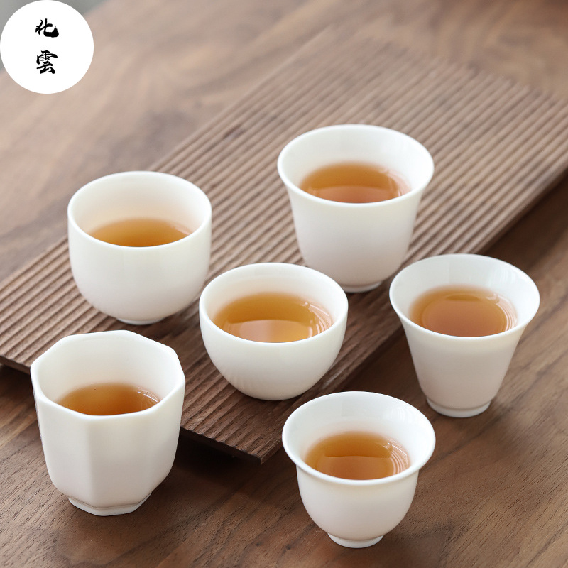 Bộ Tách Trà Bằng Sứ Màu Trắng Handmade Chất Lượng Cao