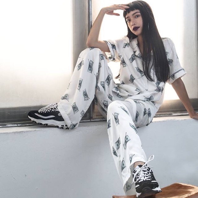 Dollar Pyjama của Aspirin (bộ đồ ngủ hình tiền aspirin.official)