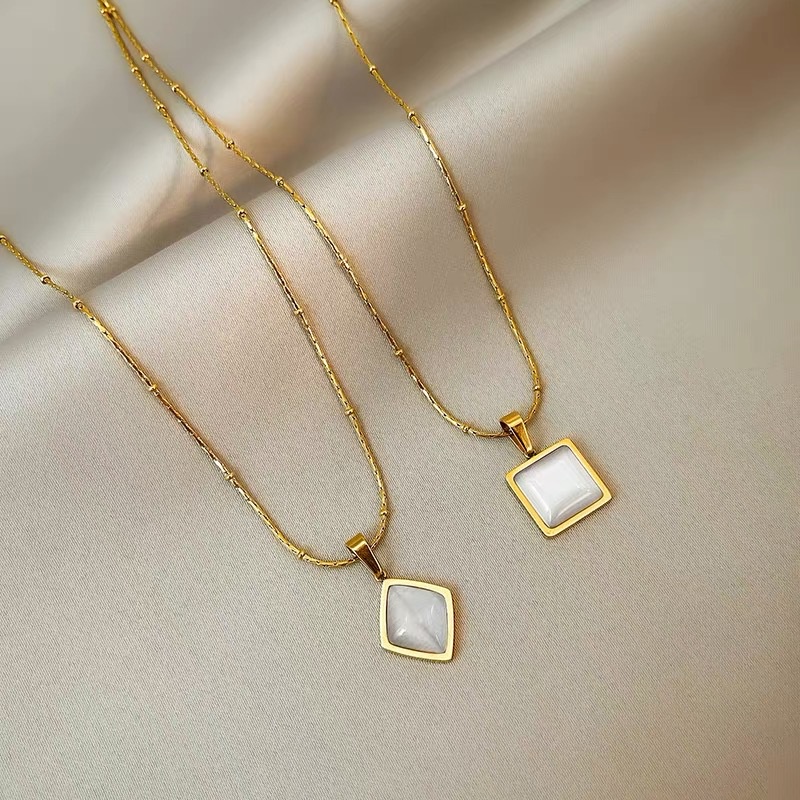 Vòng cổ thép titan mặt đá Opal thời trang sang trọng cho nữ
