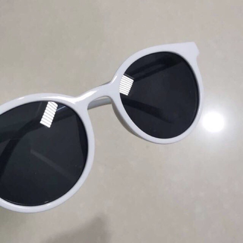 Kính râm phong cách hàn quốc