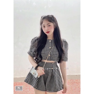 Set dạ kẻ mix quần giả váy