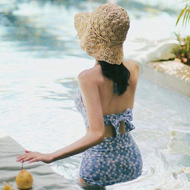 Bikini hoa nhí quần cạp cao tôn đáng