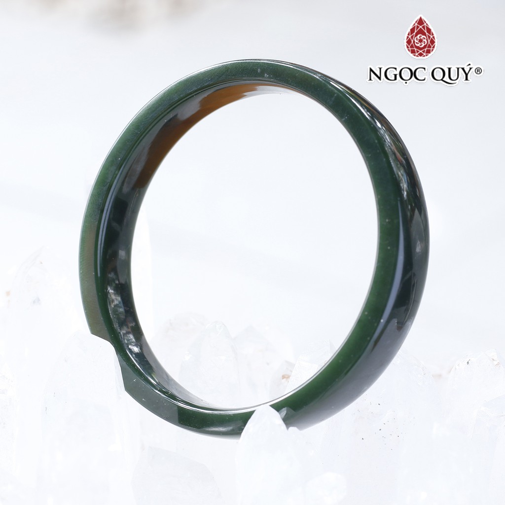 Vòng tay ngọc bích liền khối bản vuông nephrite - Ngọc Quý