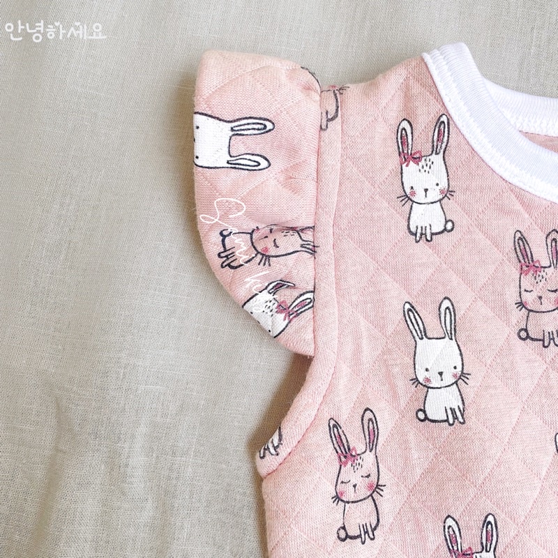 áo gile chần bông kèm mũ thỏ hồng cánh tiên cho bé 4-16kg SAMIKIDS
