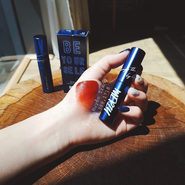 Son kem Merzy Classic Blue V6 Moncosmetics