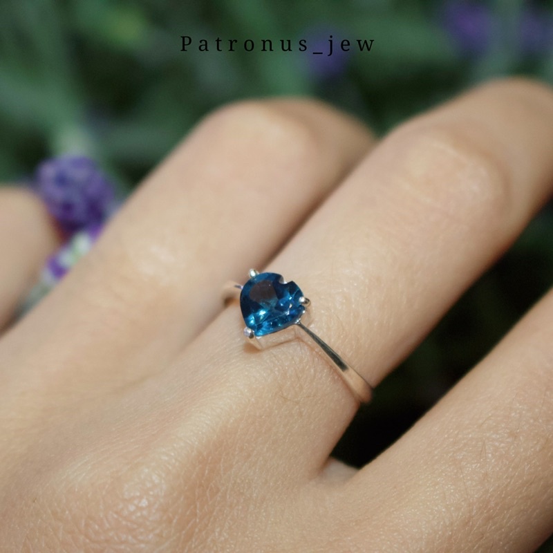 Nhẫn Topaz London Tim Thiên Nhiên NTLT722A Patronus