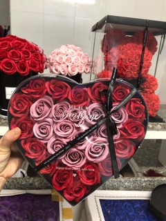 Hộp tim hoa sáp thơm chanh sả 😍😍