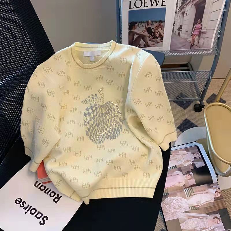 Áo Sweater Dệt Kim Tay Ngắn Dáng Ôm Hương Thơm Nhỏ Màu Vàng Thiết Kế Hình Apple Cho Nữ