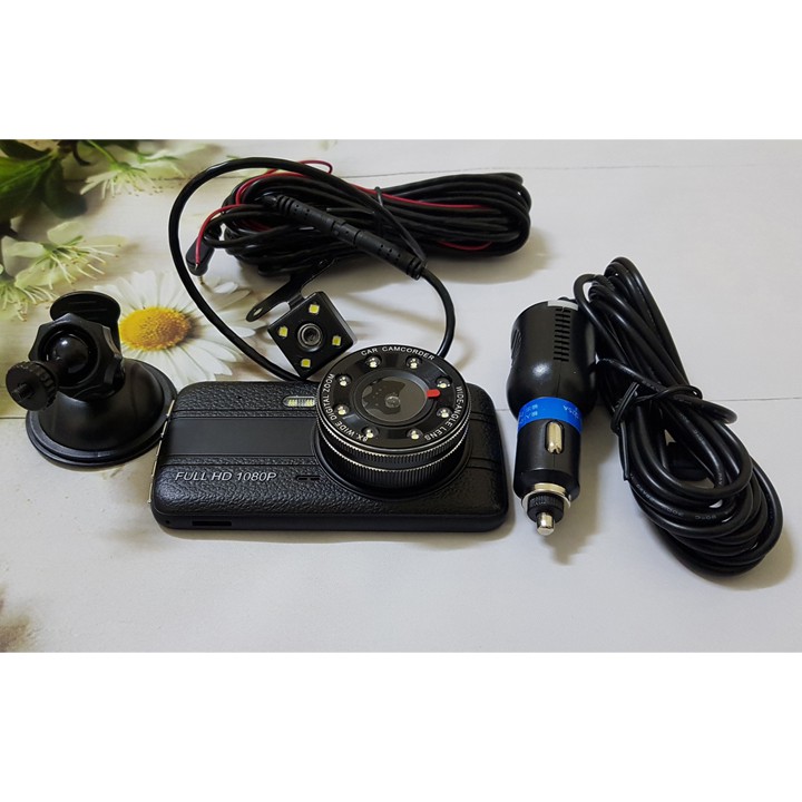 Camera hành trình Full HD + camera sau