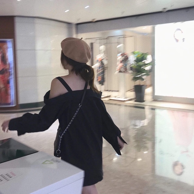 ÁO XINH HỞ VAI - ÁO XINH ĐỘC LẠ FROM RỘNG GIẤU QUẦN | BigBuy360 - bigbuy360.vn