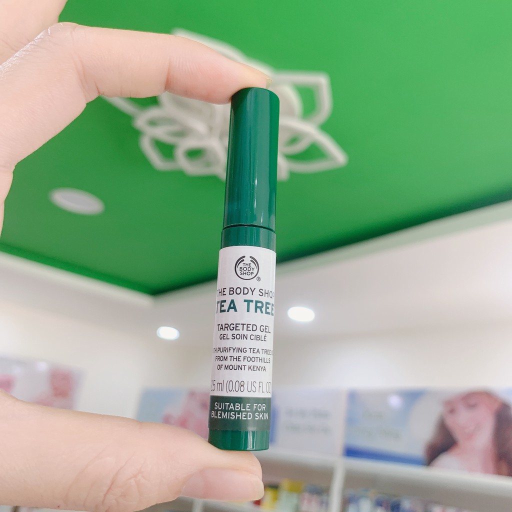 Gel chấm mụn The Body Shop Tea Tree Targeted Gel