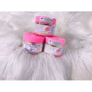 KEM HOA VIỆT VICTORY DƯỠNG TRẮNG DA NGOC TRAI