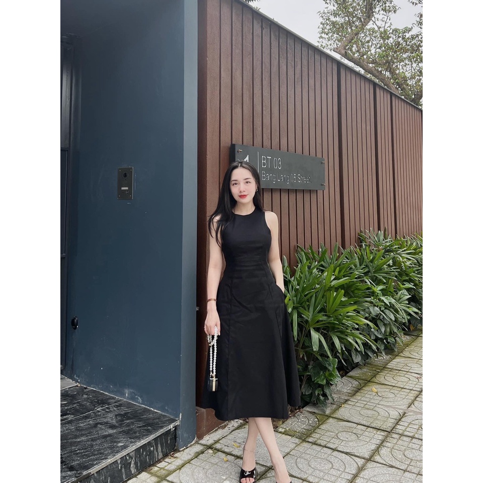 Váy 2 dây sách nách dáng xoè chất xước về 2 màu đen, kem