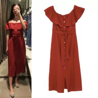 Váy trễ vai buộc eo zara