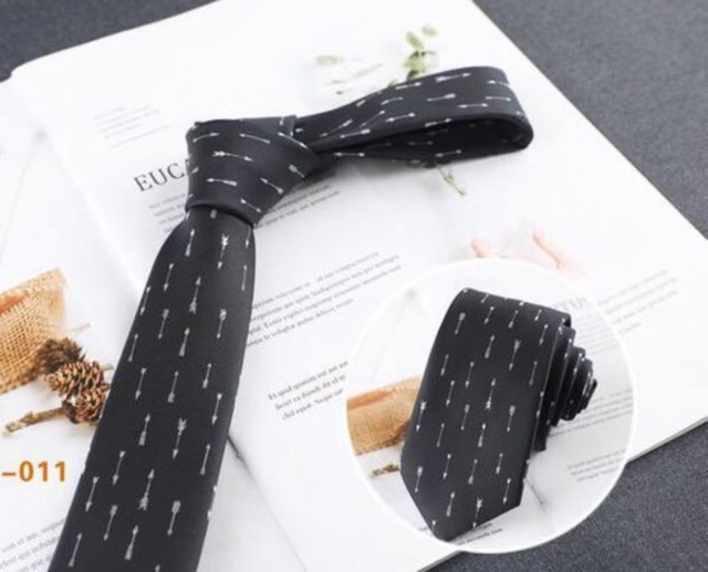Cà vạt bản nhỏ văn phòng cao cấp