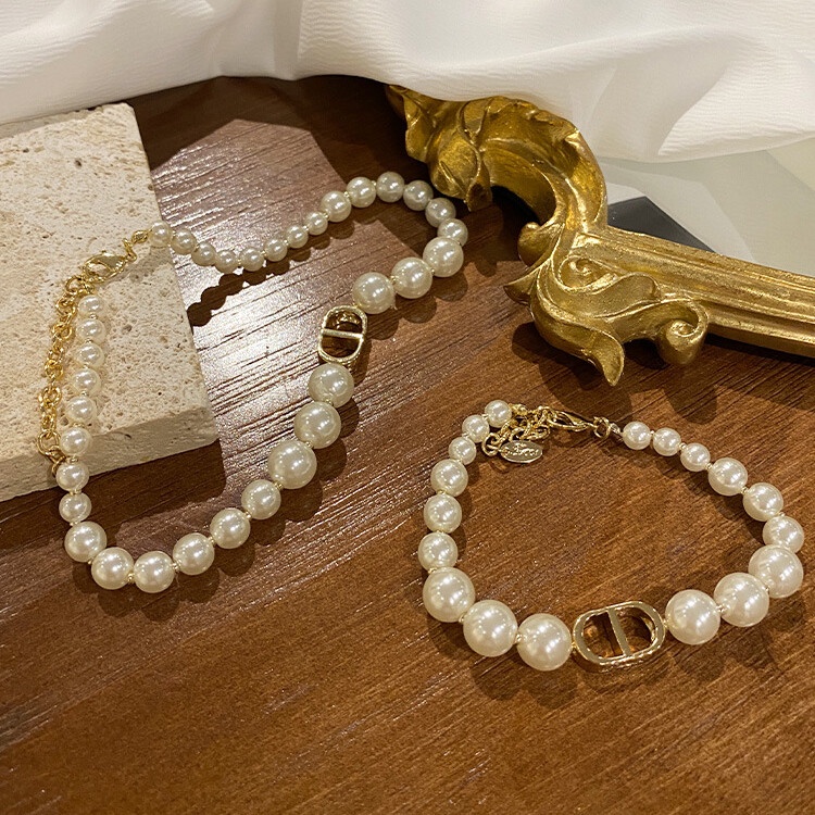 Vòng cổ/ Vòng tay/ Khuyên tai đính hạt ngọc trai đơn giản thời trang có bán lẻ hộp quà