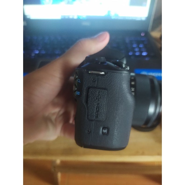 Máy ảnh kỹ thuật số EOS M50 + 14-55mm stm 98% | BigBuy360 - bigbuy360.vn