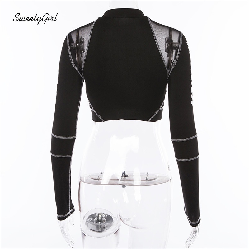 Set áo croptop tay dài cổ tròn in chữ phối quần legging lưng cao thời trang cho nữ