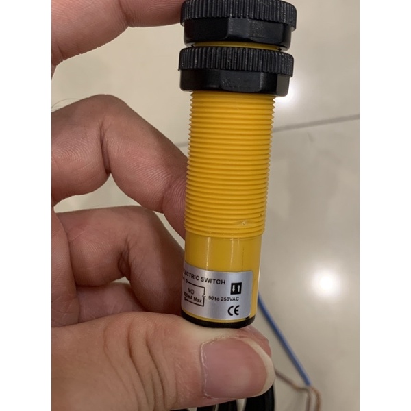 [Cảm biến/CB] Cảm biến quang E3F-DS30Y1 , E3F-DS10Y1 trong điện công nghiệp