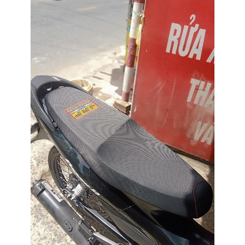 Da Yên Thái JRP 3D Chấm bi Thêu chữ dành cho xe máy Sirius Exciter Winner Wave Dream Satria Raider
