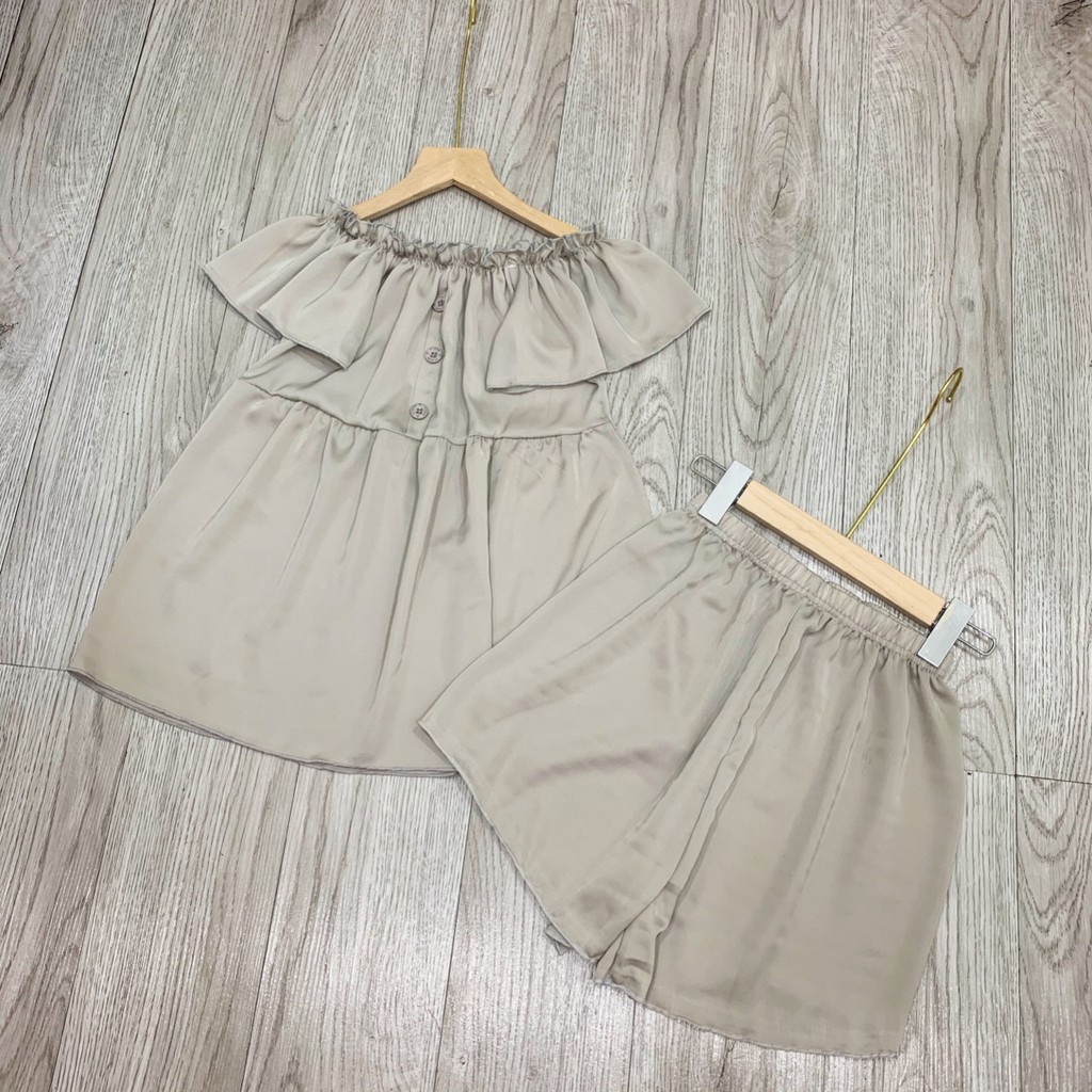 SET BỘ LỤA ÁO TRỄ VAI QUẦN ĐÙI MÀU TRẮNG HỒNG XÁM ULZZANG