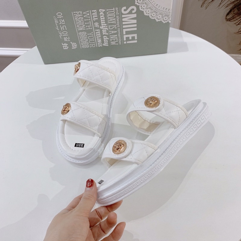 HÀNG CÓ SẴN ,LÊ2 CẦU BÁNH MÌ