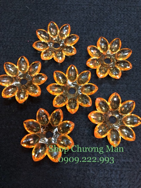100G Bông Đúc 8 Cánh Pha Lê Nhựa 38mm Giá Sỉ