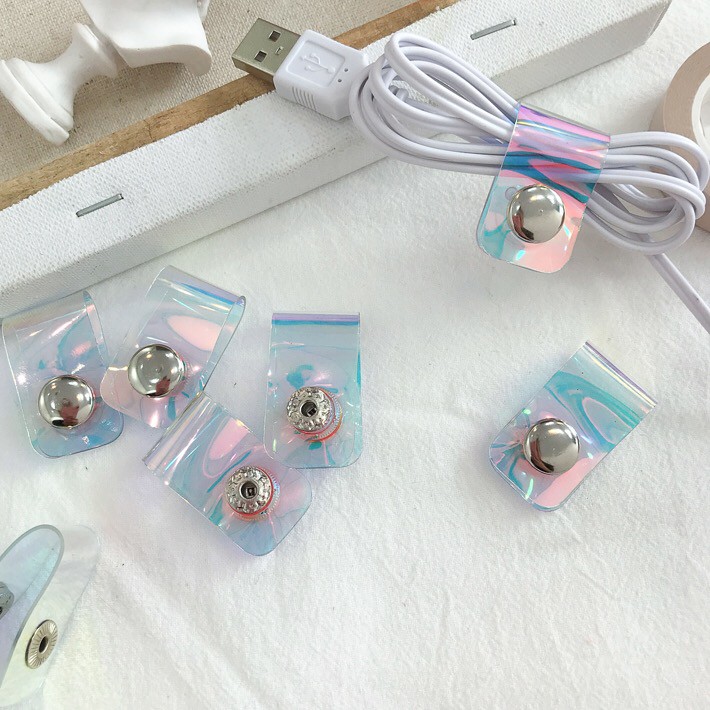 Dây Quấn Cáp Sạc/Tai Nghe Màu Laser Có Khóa Nút Hình Hoa/Trái Tim Cho Nữ