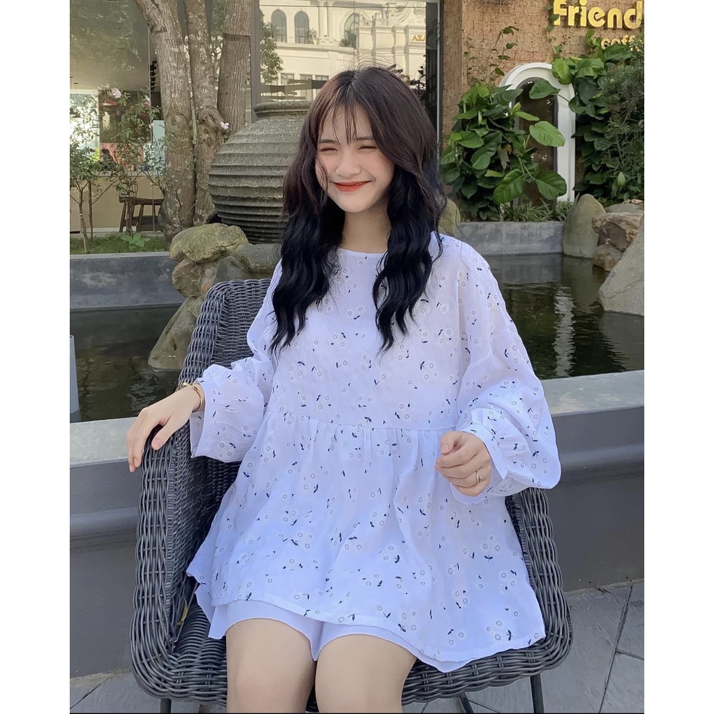 Áo Babydoll Hoa Nhí Tay Bồng Nữ - Áo tiểu thư bánh bèo dáng suông, thiết kế cổ tròn dài tay, màu trắng basic Ulzzang