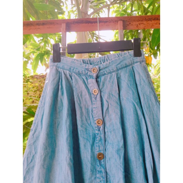 CHÂN VÁY NHẬT JEAN NÚT