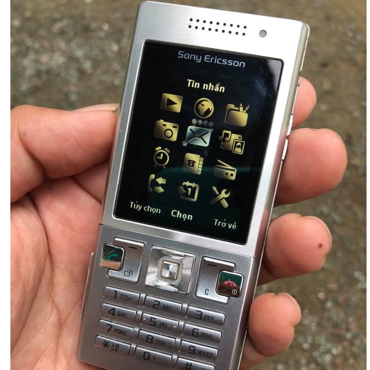 ĐIỆN THOẠI SONY ERICSSON T700 SIÊU MỎNG