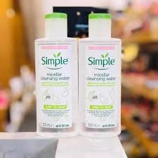 Nước tẩy trang Simple 200ml