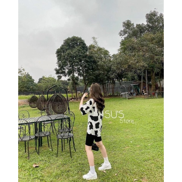 Áo thun hoạ tiết phom rộng