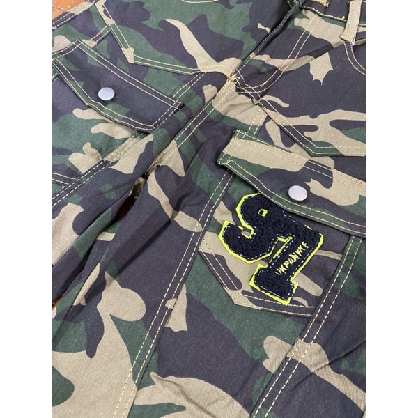 Quần CAMO CARTOON họa tiết hình thêu cao cấp