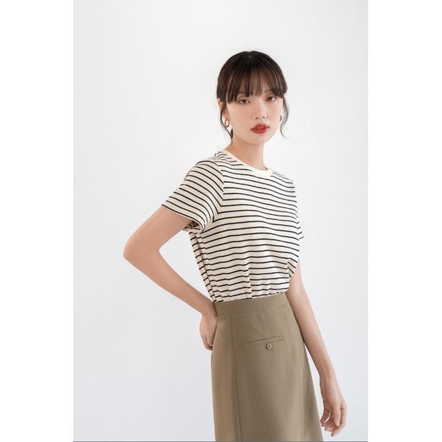 Thời trang nữ Hàn Quốc áo thun tay ngắn cổ thuyền và họa tiết rời đa năng sọc dễ thương trên cùng