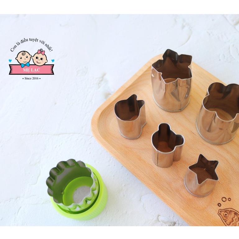 Bộ 8 khuôn inox tạo hình gấu, thỏ, tim, sao, hoa cho bé ăn dặm