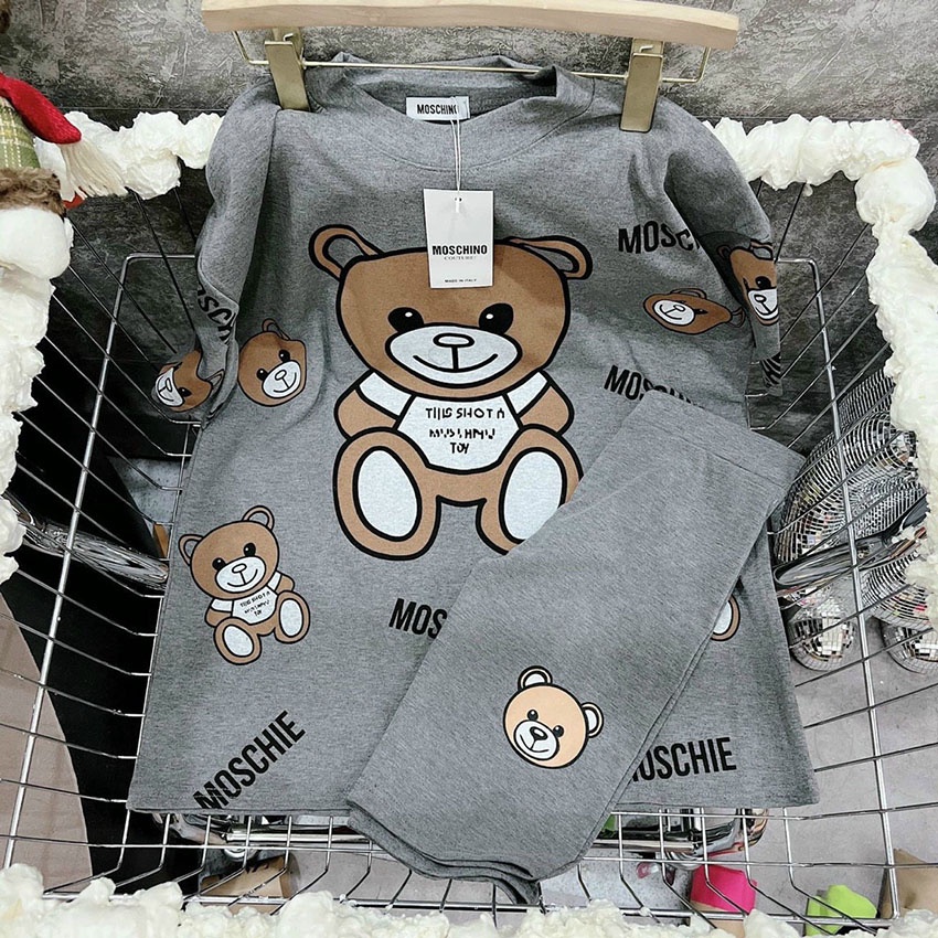 Bộ Quần Áo Trẻ Em Cộc Tay In Hình Gấu Moschie Dễ Thương Vải Coton Cho Bé Trai Bé Gái Từ 8-20kg Mã CT40