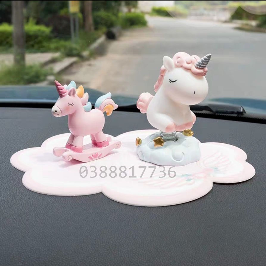 Trang trí taplo ô tô hình chú kỳ lân và set bóng bay