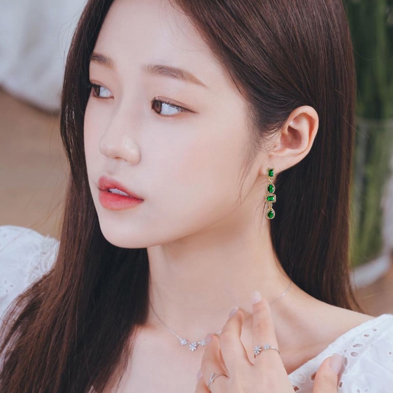 Đôi Bông Tai Mạ Bạc 925 Dáng Dài Đính Đá Thời Trang Cho Nữ