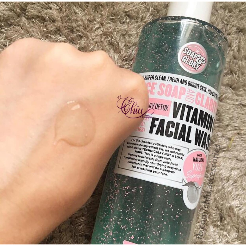 Sữa rửa mặt làm sáng da Soap and Glory Face Soap and Clarity 3 in 1 Daily Vitamin C Facial Wash 350ml