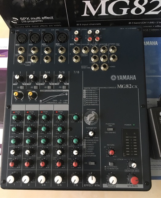 Bàn mixer Yamaha MG82CX
