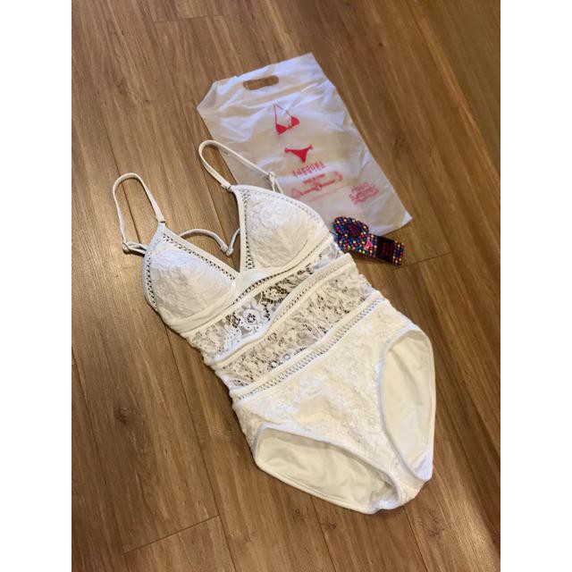 Bộ bikini đi biển cao cấp ren sexy | BigBuy360 - bigbuy360.vn