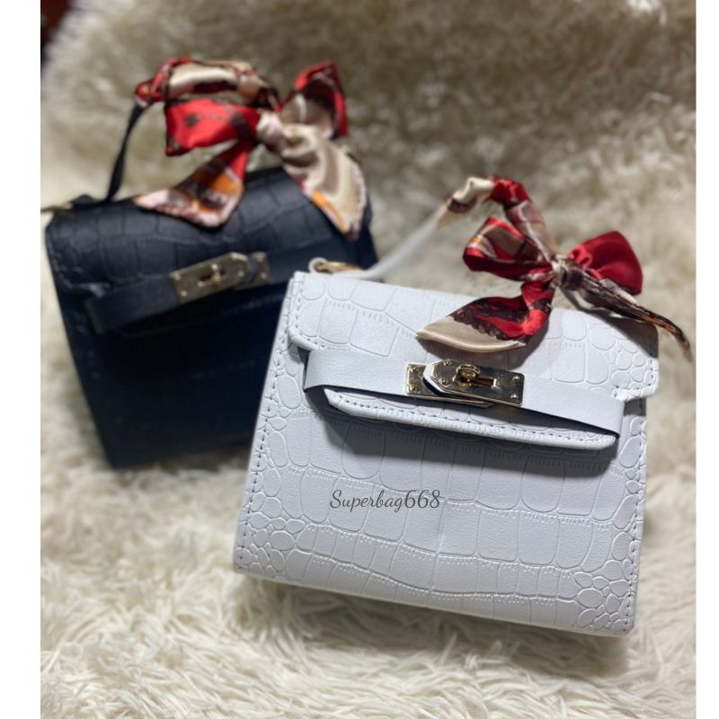 [ẢNH VIDEO THẬT] Túi Xách Nữ Da Rắn Thời Trang Khóa Vặn HQ119