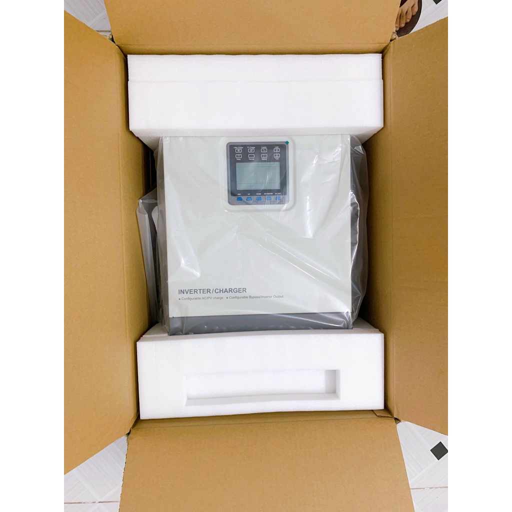 BIẾN TẦN ĐỘC LẬP BÙ LƯỚI 5KW 48V HÃNG EPEVER - MAX PV 4000